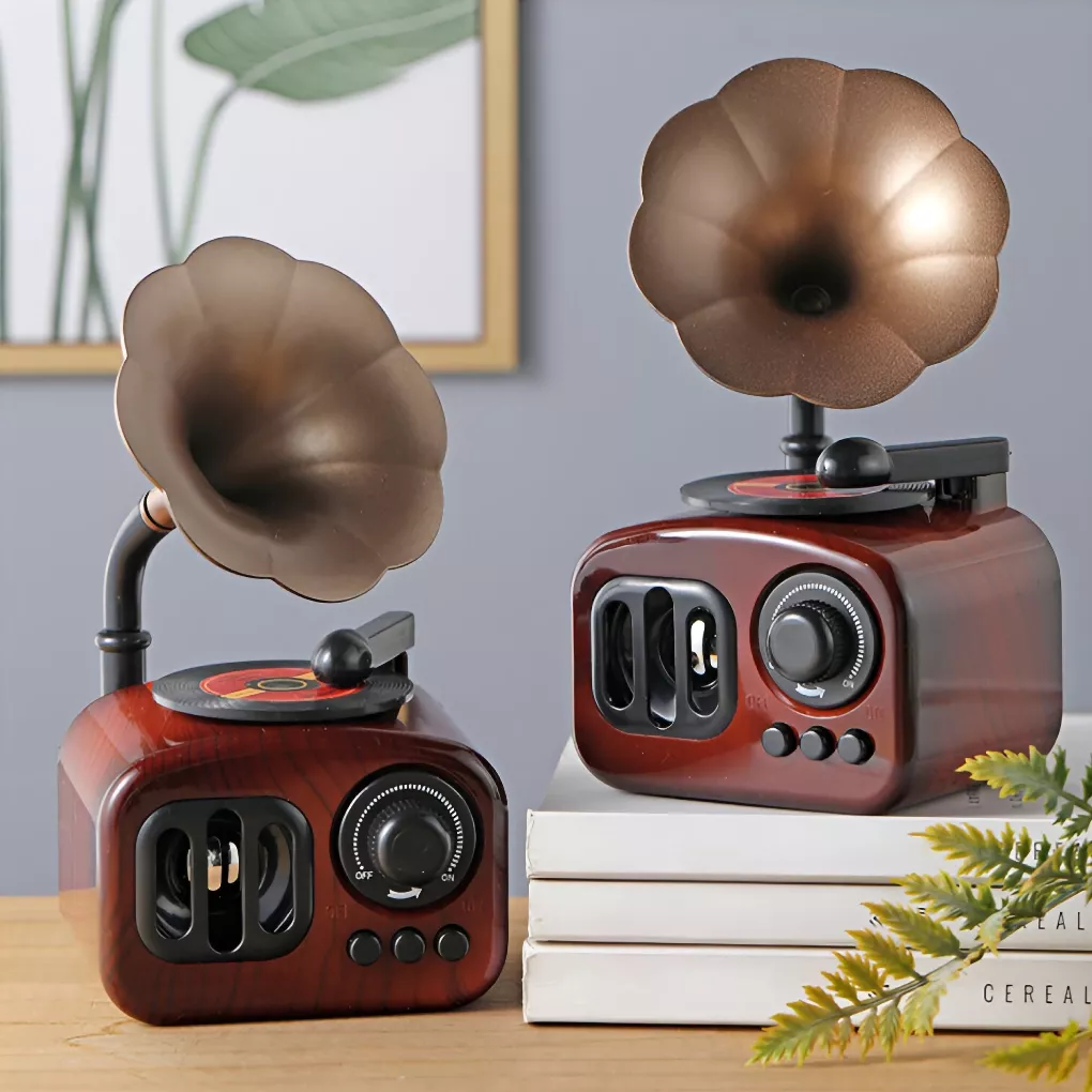 Retro Phonograph Music Box