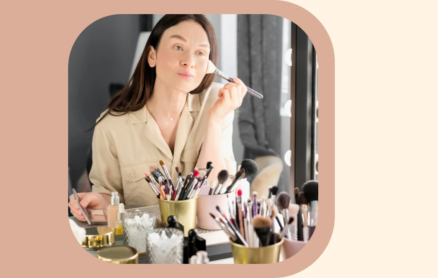 Find the Best Compact Makeup Bag to Fit in Your Purse