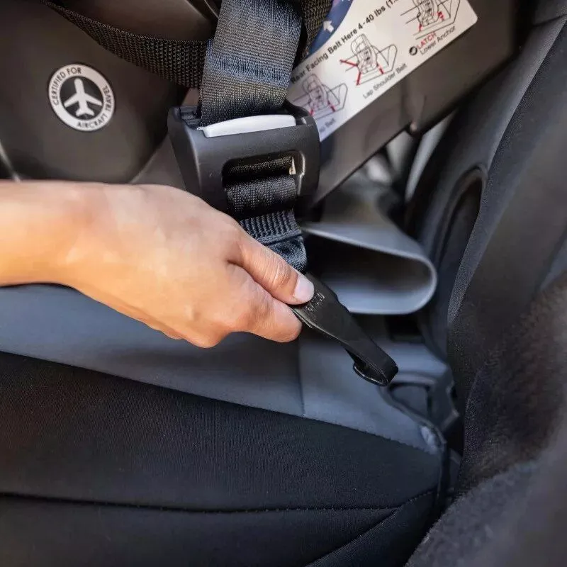 Convertible 3-in-1 Car Seat for Infants to Toddlers Convertible 3-in-1 Car Seat for Infants to Toddlers